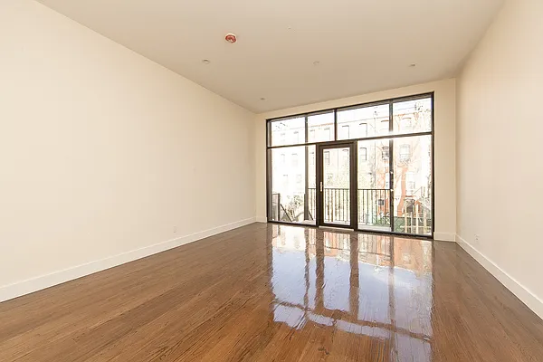 Rented by Link NY Realty | media 39