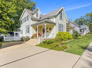 401 S Market St, Waterloo, IL 62298