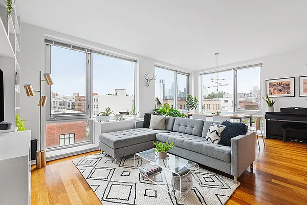 Sold by Compass | media 2