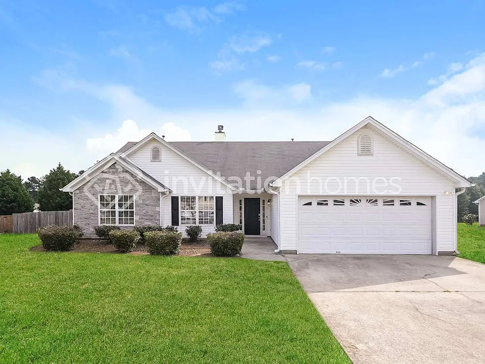 4030 Hollow Spring Trl