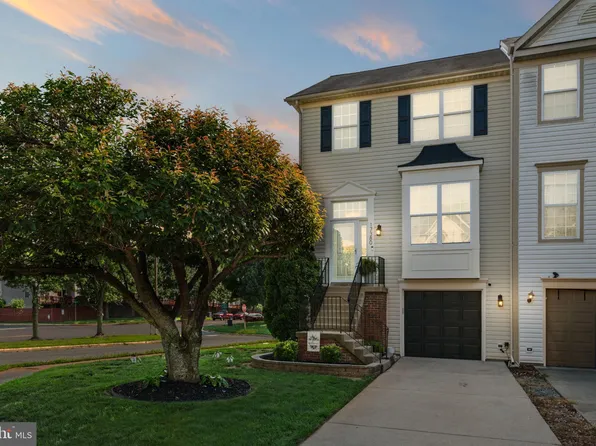 17380 Hot Springs Way, Dumfries, VA 22025
