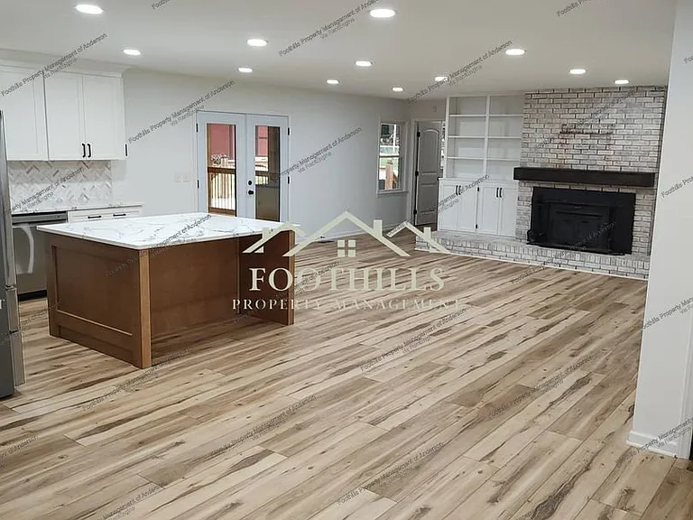 202 Wedgewood Dr — Photo 6