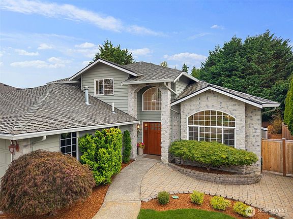 3rd image of 15304 67th Drive SE