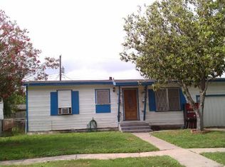 1721 Hickory Pl, Corpus Christi, TX 78416