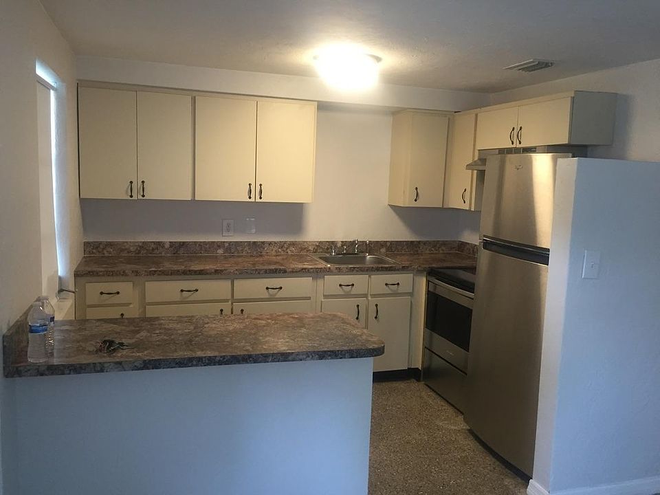 2nd image of 6523 76th Ave N