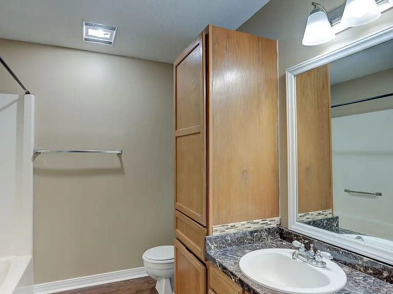 North Pointe — Photo 12
