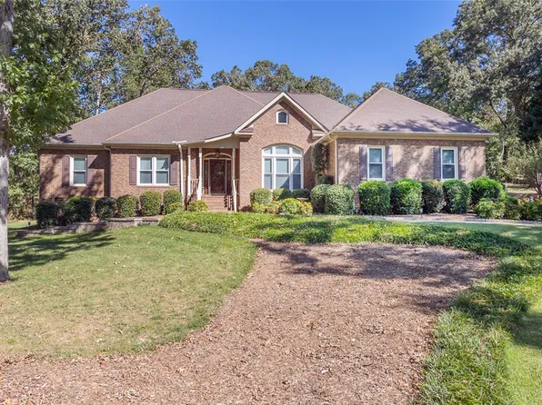 1033 Ladys Ln, Anderson, SC 29621