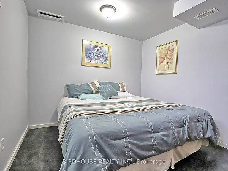 21 Ellis Cres — Photo 19