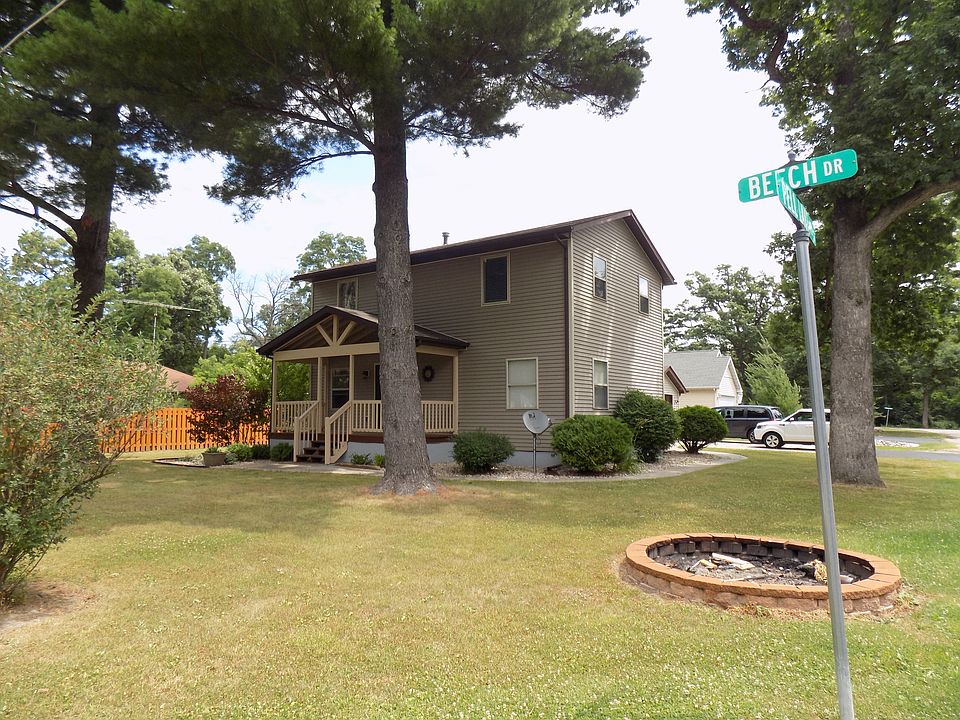 1st image of N1216 Beech Dr