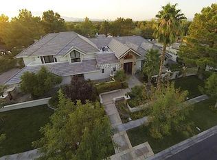 18 Quail Hollow Dr, Henderson, NV 89014