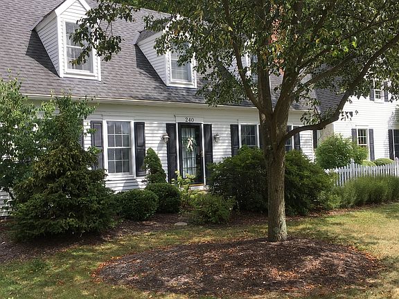 2nd image of 240 Senlac Hills Dr