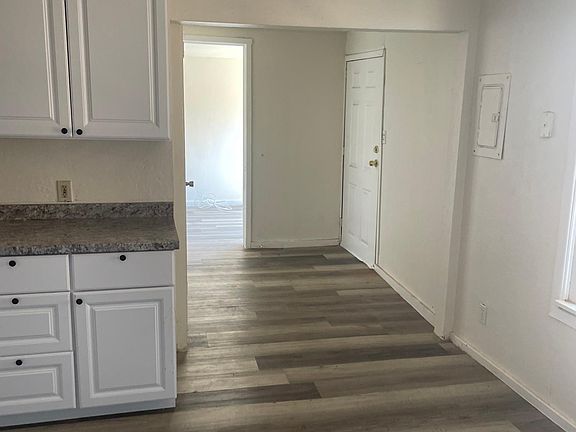 2nd image of 389 W Northern Ave