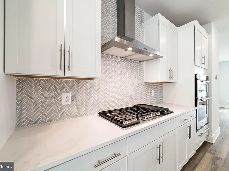 6227 Almerico Pl — Photo 17