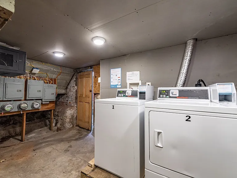 4A Weld Ave #1 — Photo 8