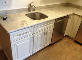 1233 Q St, Sacramento, CA 95811