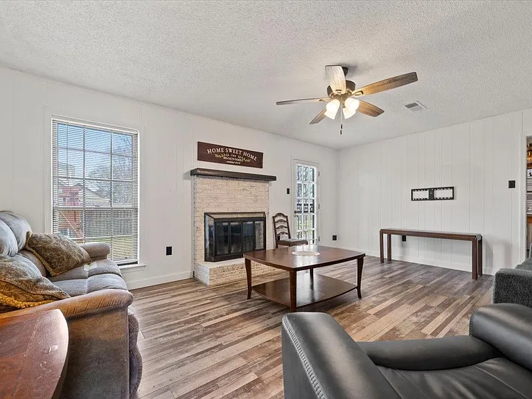 676 Hermitage Trail Dr — Photo 11
