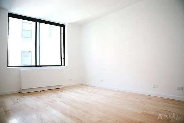 Rented by Anchor Associates | media 25