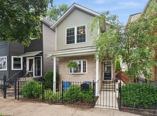 2529 W Shakespeare Ave, Chicago, IL 60647
