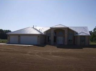 32 Bloom N Shine Rd, Los Lunas, NM 87031