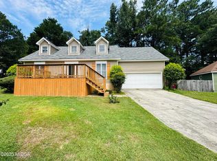 180 Autumn Trace Ct, Macon, GA 31210