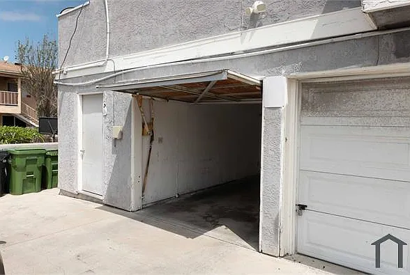 247 W 12th St — Photo 4