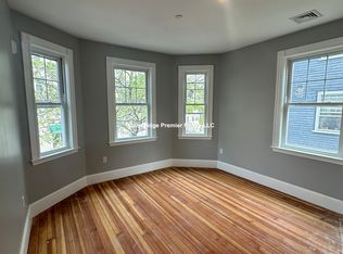 32 Putnam Ave, Cambridge, MA 02139