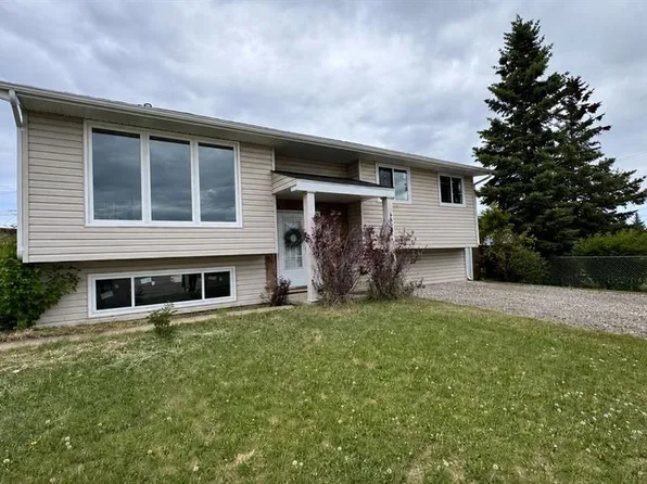 9928 S 93rd Ave, Wembley, AB T0H 3S0