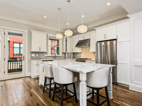 114 W Starr Ave, Columbus, OH 43201