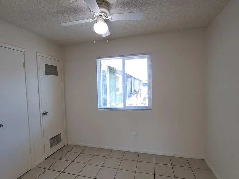 4845 E. Lane Ave. — Photo 11
