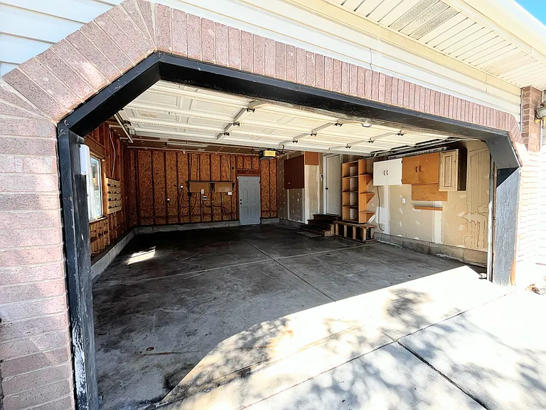 Garage with built-in work bench