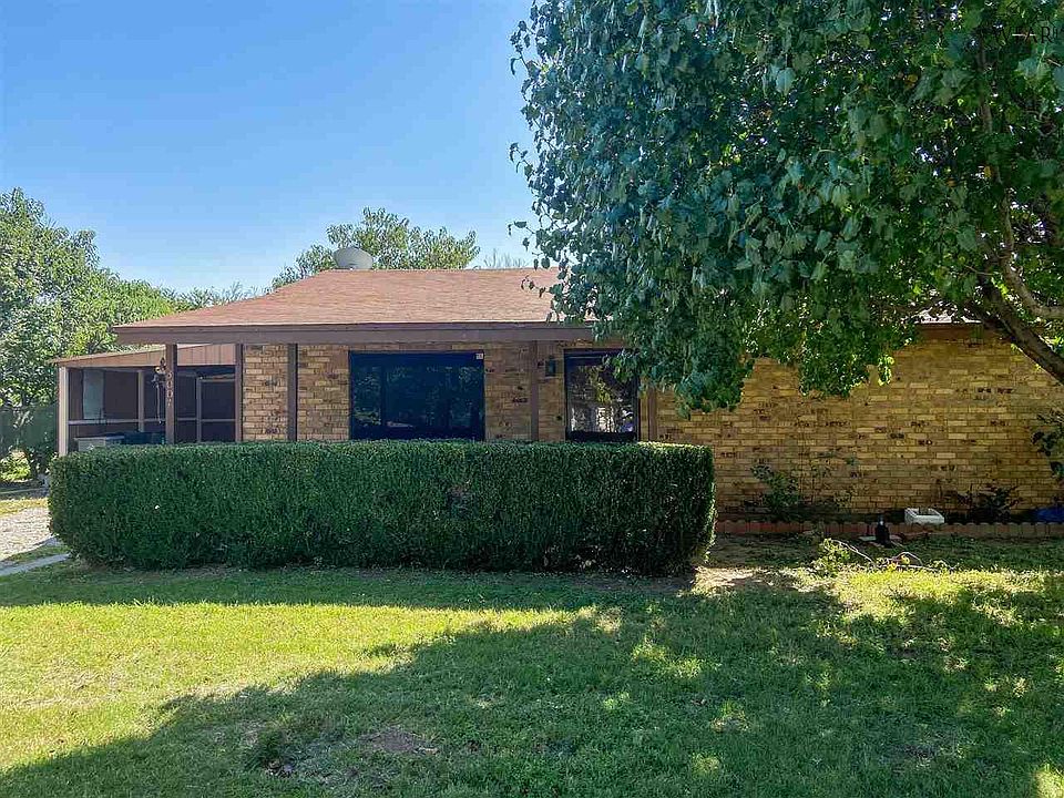 1st image of 3007 Spearman Dr