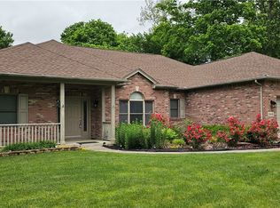 844 Shaney Ln, Brookville, OH 45309