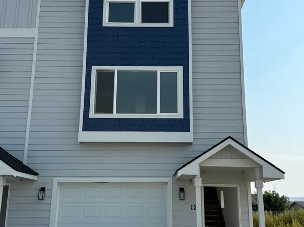 121 Claret Dr, Prosser, WA 99350