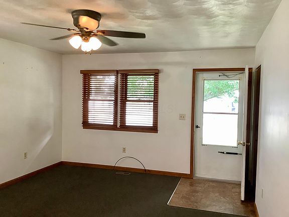 3rd image of 104 Highland Ave