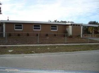 1413 Deauville Dr, Tampa, FL 33619