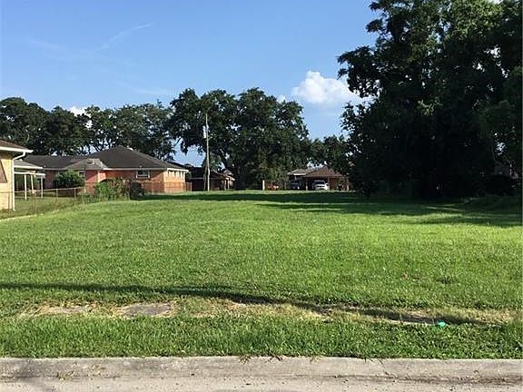 3rd image of 6056 Kuebel Dr