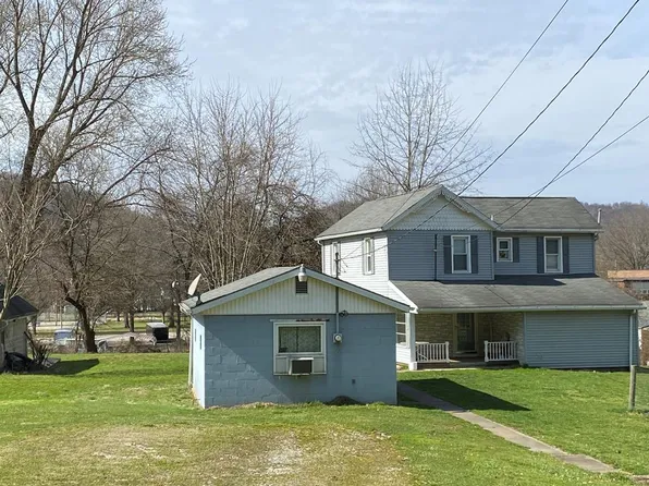 170 Pike Street, New Martinsville, WV 26155