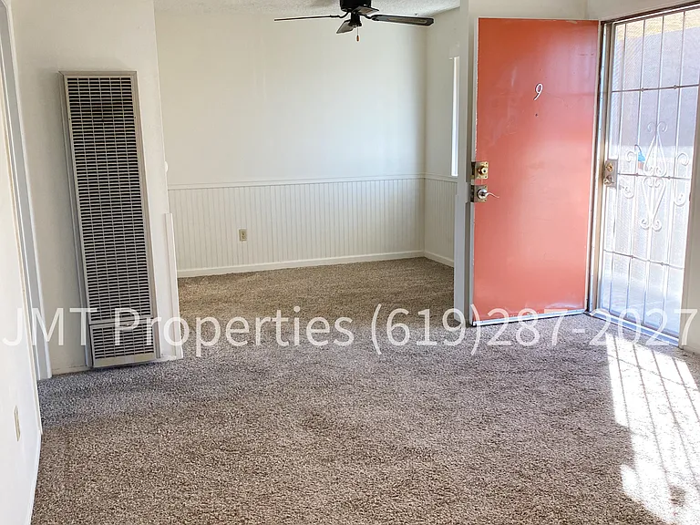 2644 Fairmount Ave #9 — Photo 2