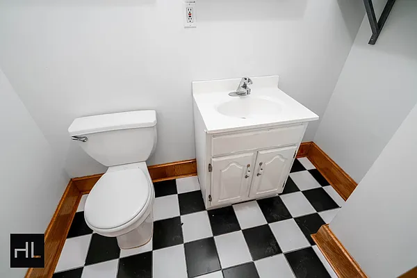 Rented by Highline Residential | media 17