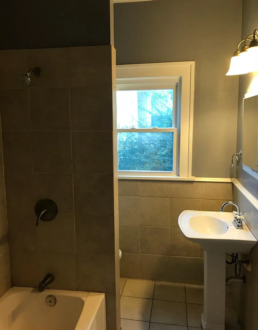2 bed, 1140 sqft, $1,200 — Photo 4