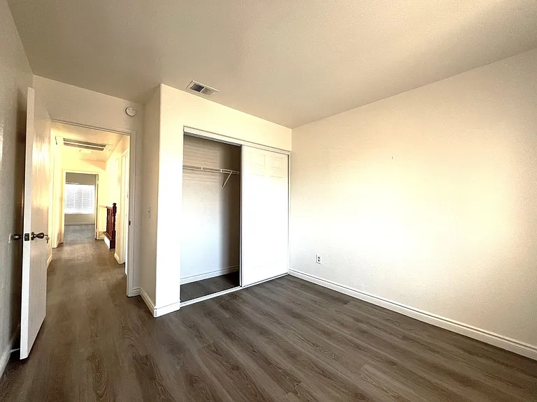 16547 War Cloud Dr — Photo 25