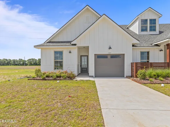 103 Maplebrook Way, Youngsville, LA 70592