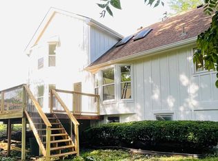 15633 Reeds Rd, Overland Park, KS 66223