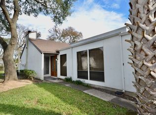 7655 S Braeswood Blvd APT 26, Houston, TX 77071