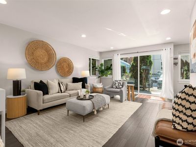 2219 Eastlake Avenue E #101, Seattle, WA, 98102