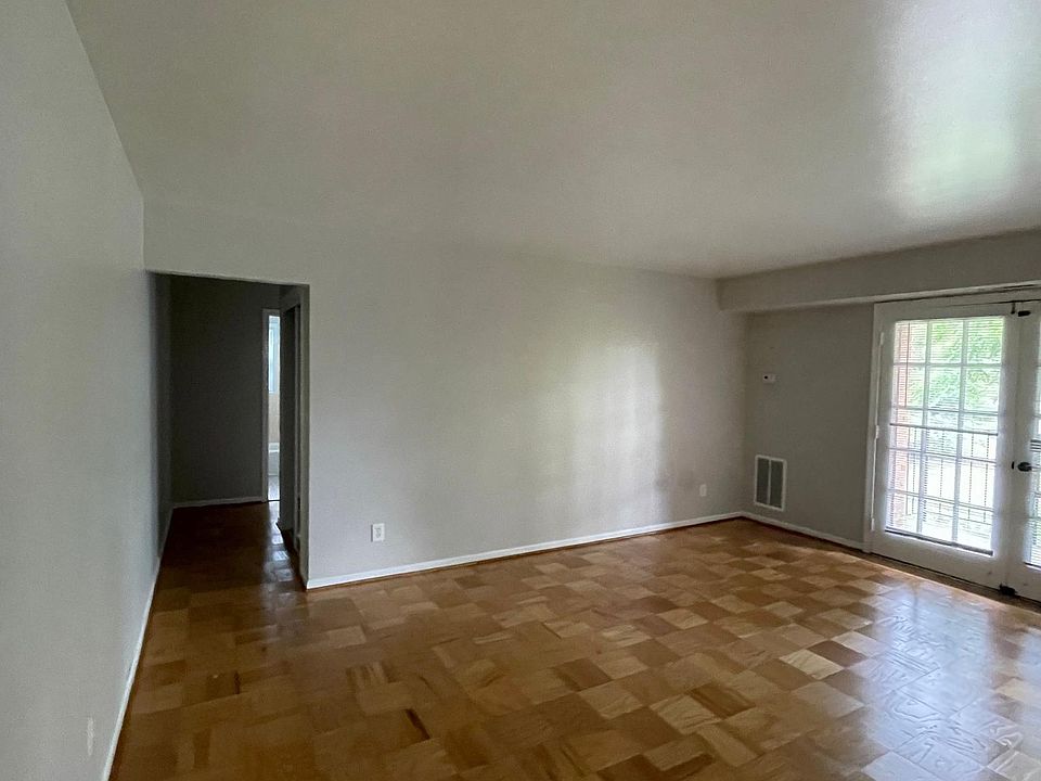 1st image of 394 Jackson St APT 109