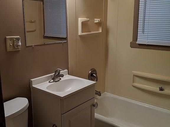 4th image of 5152 Whaley Dr