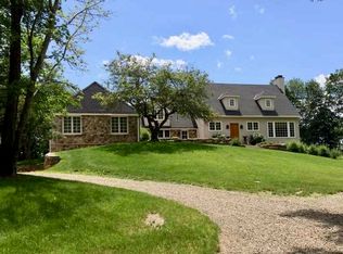 129 Wing Rd, Millbrook, NY 12545