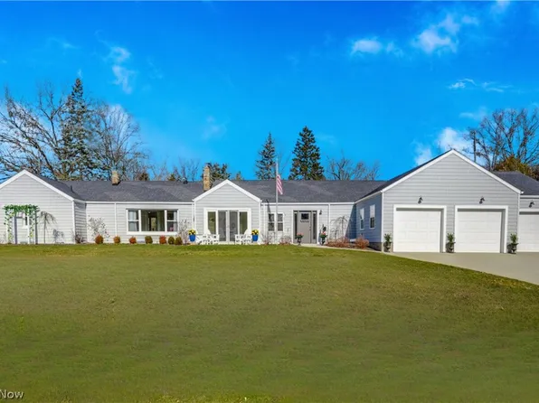 3130 Silver Lake Blvd, Stow, OH 44224