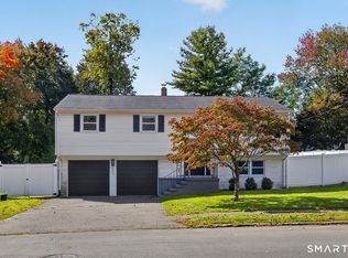 425 Judd St, Fairfield, CT 06824